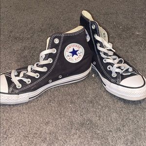 Black high top converse